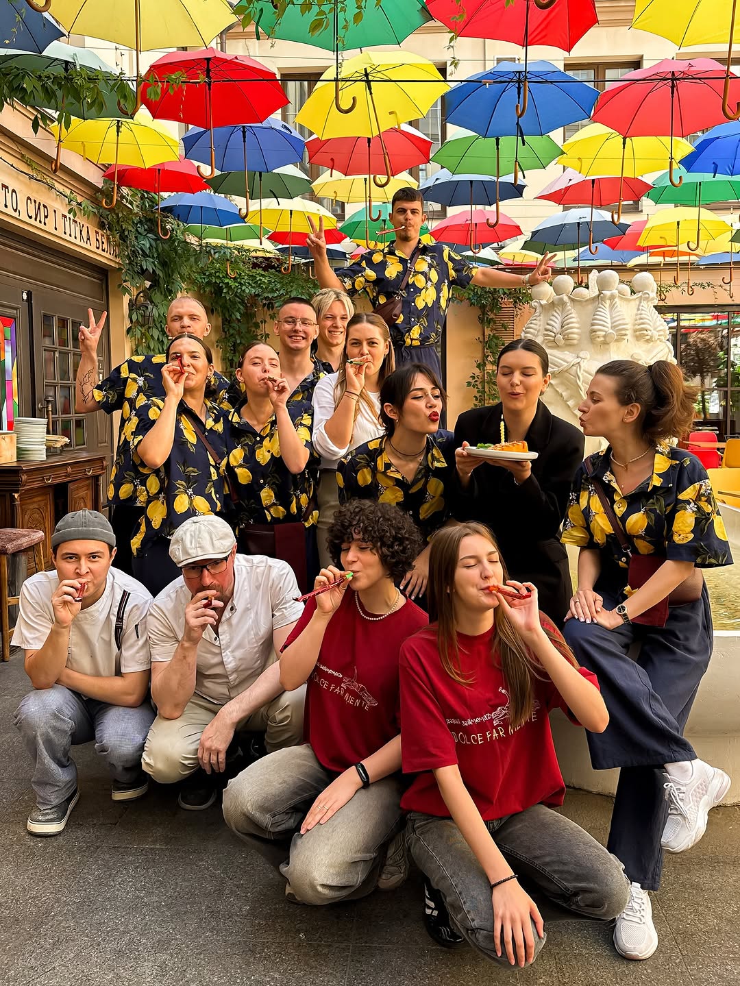 Велика італійська вечірка