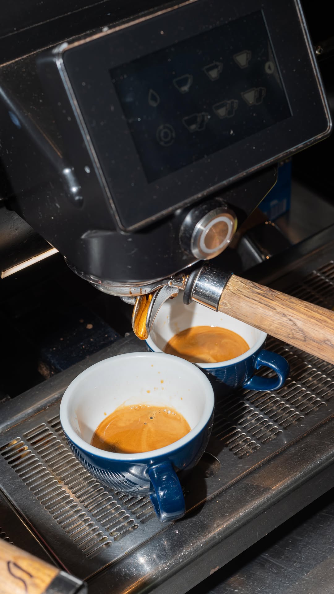 Музика в Coffee Lover