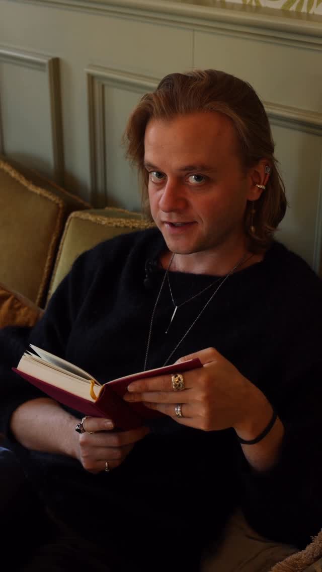 Вечір поезії та дотику