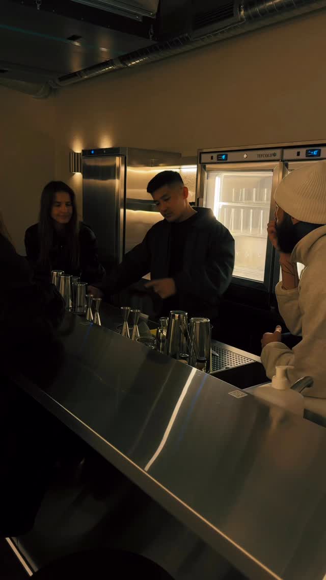 Презентація нового меню суші