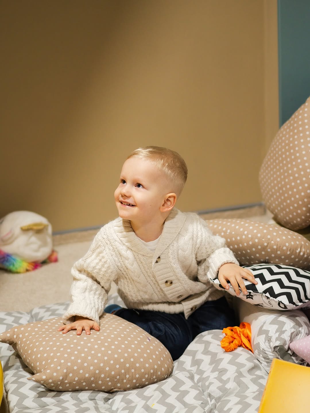 Дитяча програма «Пані Зима та Морозко»