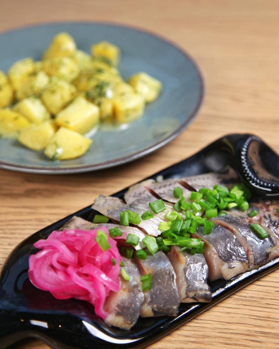 Дегустація оселедця