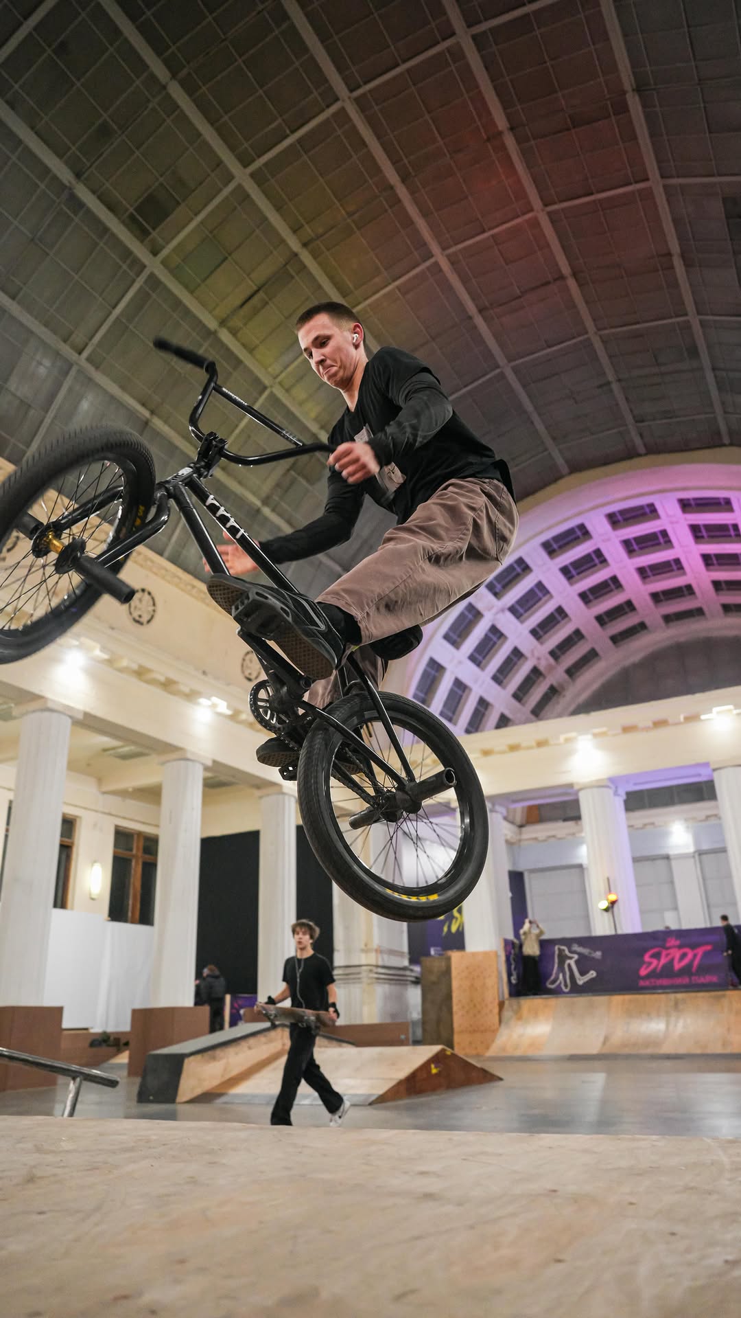 Контест зі skateboarding та ВМХ